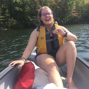 Meet your Posher, Carlyn